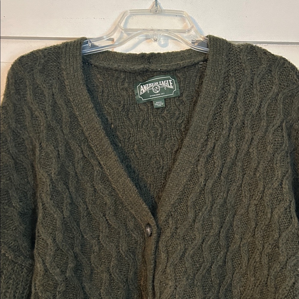AMERICAN EAGLE Women's Dark Green Cable Knit Cardigan Button Front Over Medium